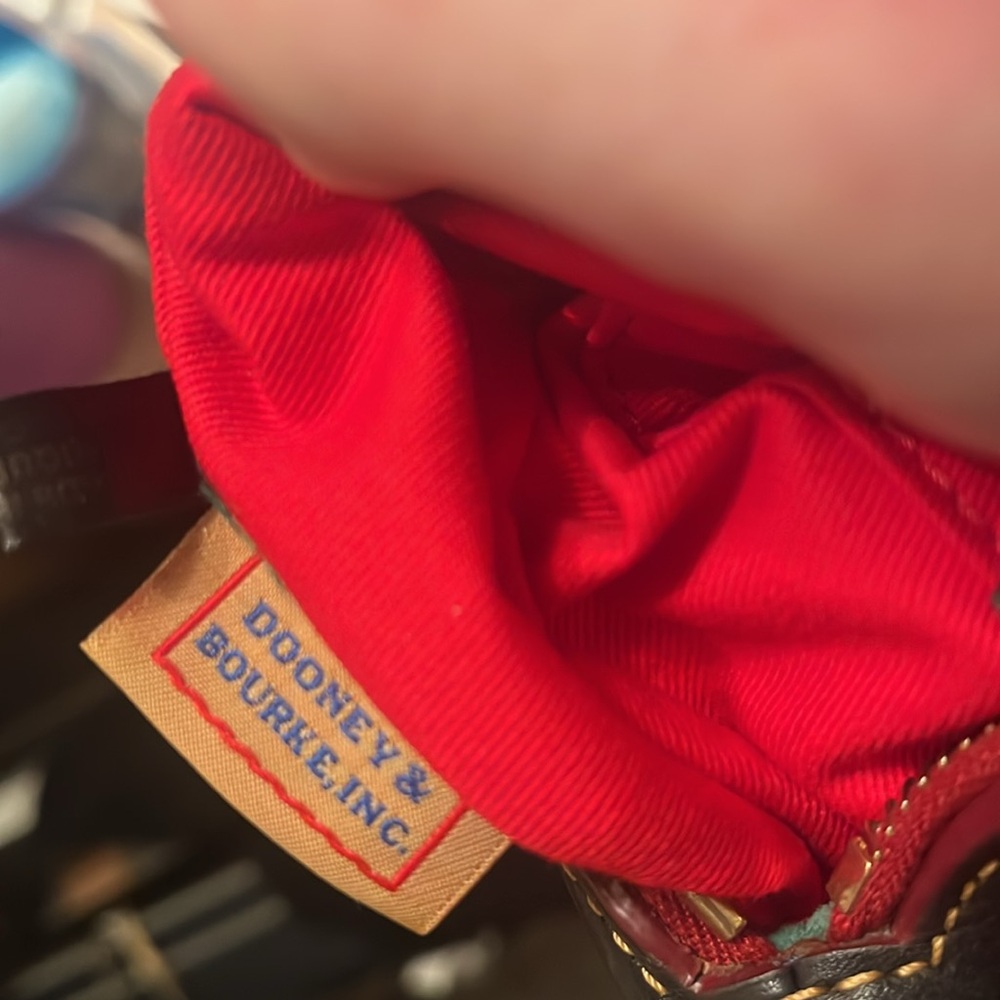Lost in the 🔥 Dooney & Bourke Florentine Domed Buckle Satchel - Picture 8 of 11
